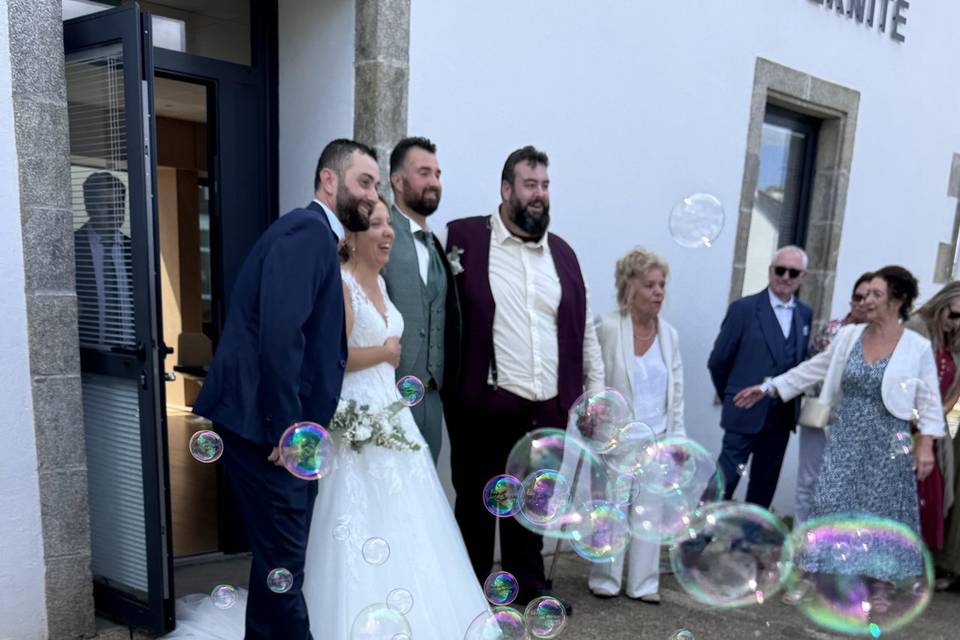 SORTIE BULLE