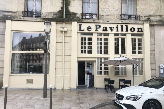 Le Pavillon