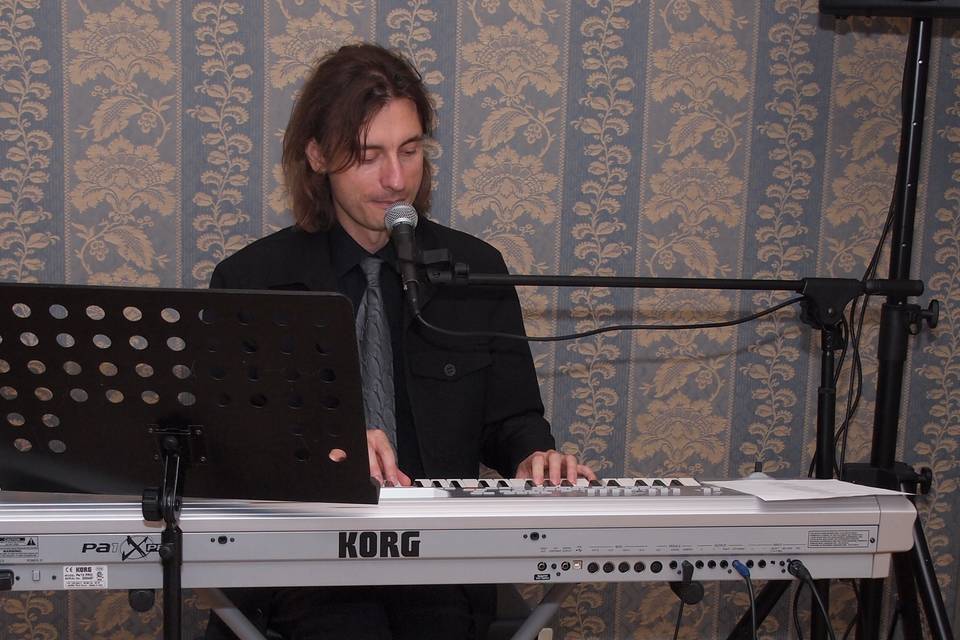 Olivier Kergall Pianiste Chanteur