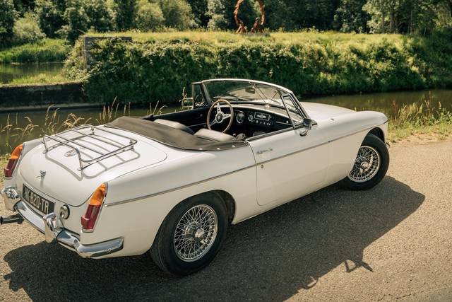 MGB Blanche 1966