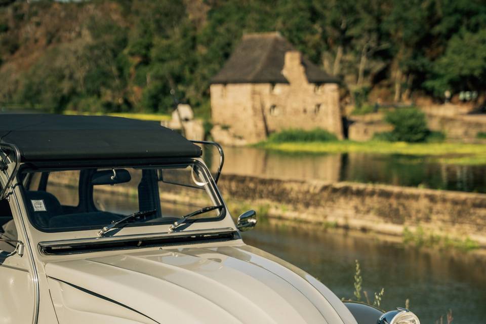 2 CV Charleston