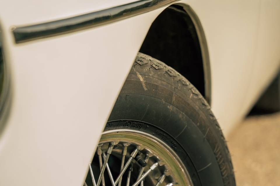 MGB Blanche 1966