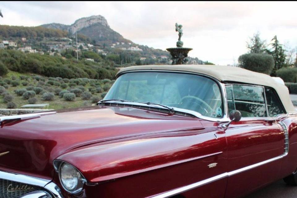Extérieur cadillac face