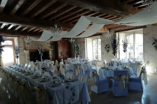 La salle de réception décorée