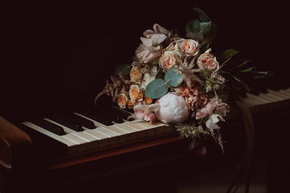 Bouquet au piano