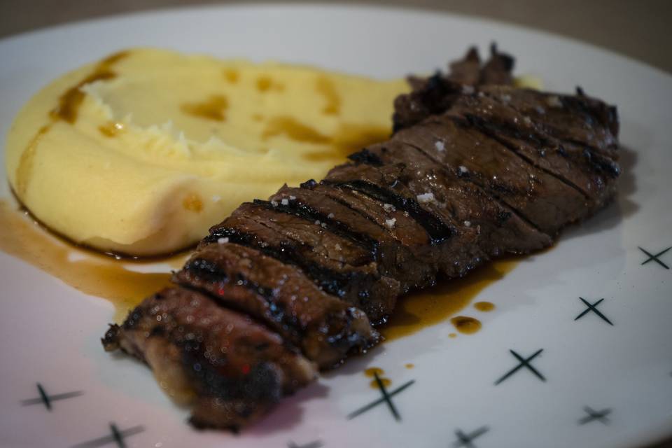 Faux-filet maturé au Koji