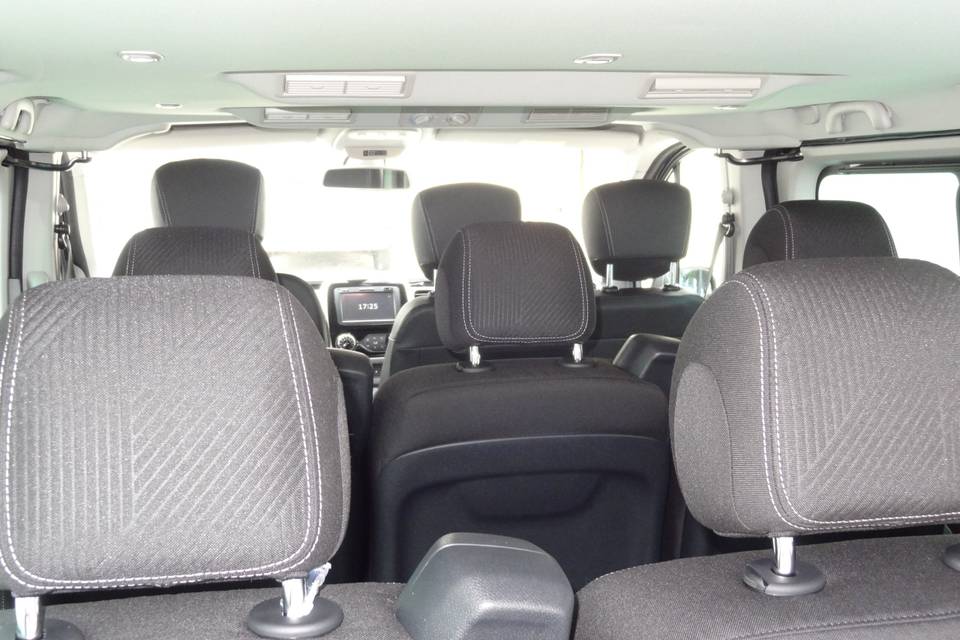 Interieur minibus