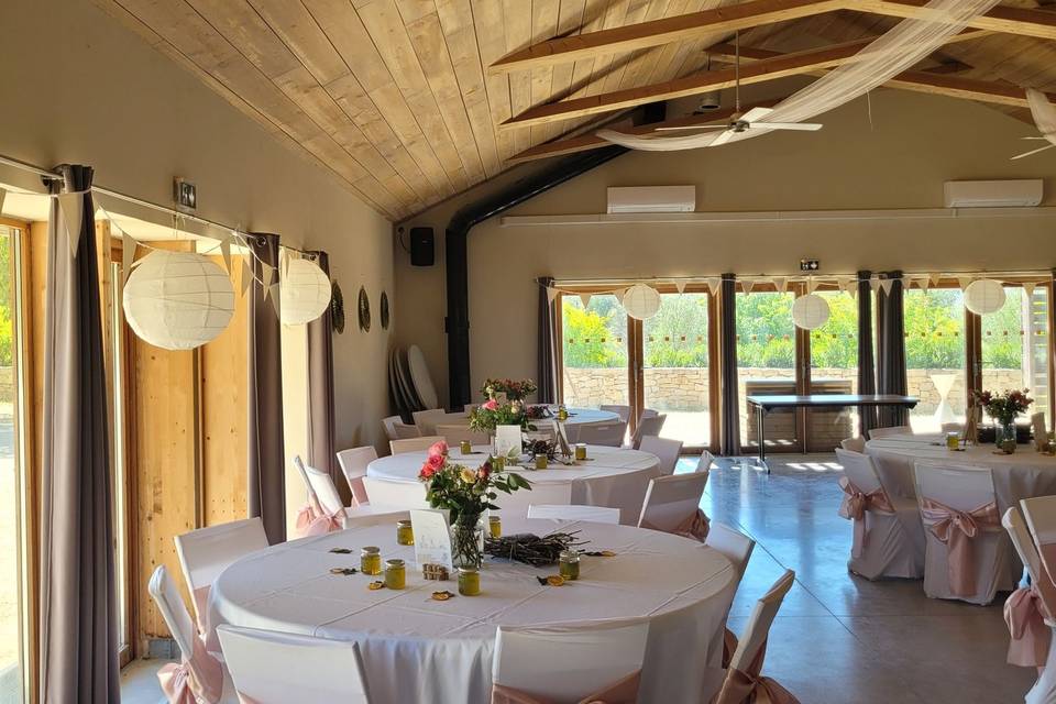 La halle camarguaise