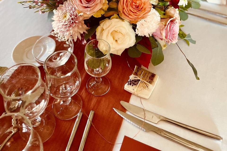 Bouquet table