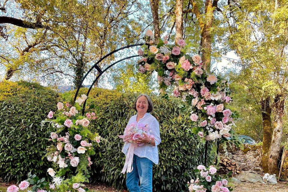 Location arche fleurs en soie