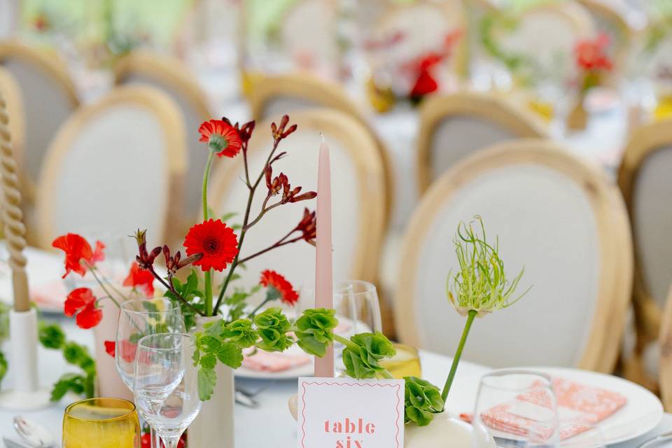 Décor table