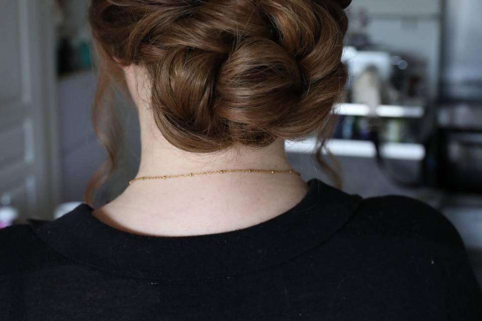 Chignon bas ondulé