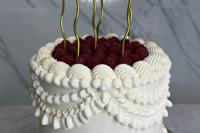 Vintage cake