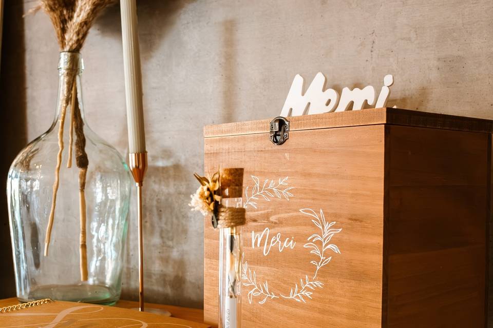 Urne en bois