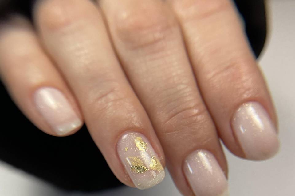 Vernis semi-permanent