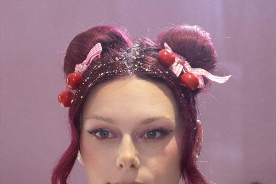 Make up girly