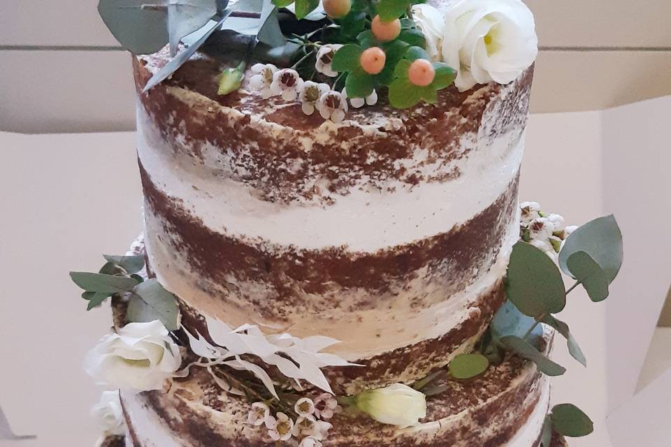 Wedding nude cake