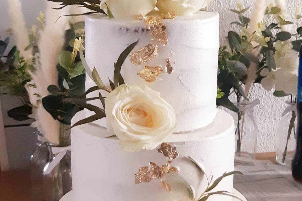 Wedding cake chic