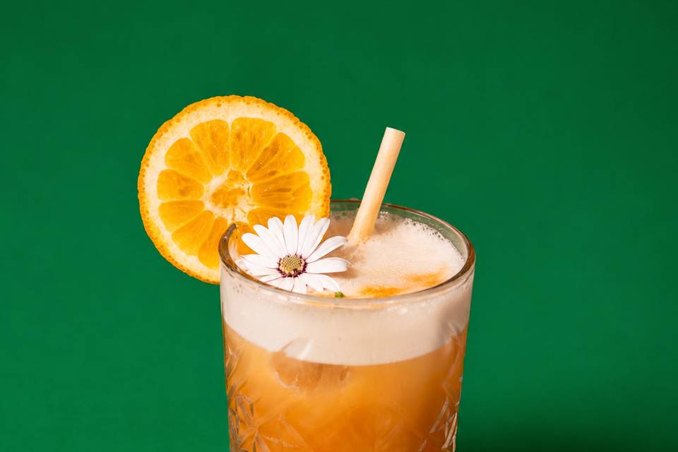 Amarreto sour