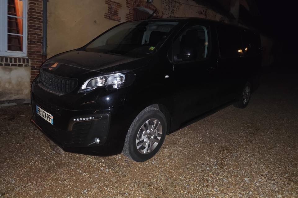 Automobile Perche VTC