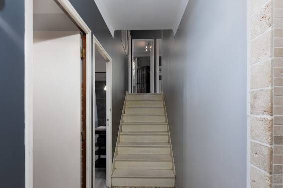 Escalier accès étage