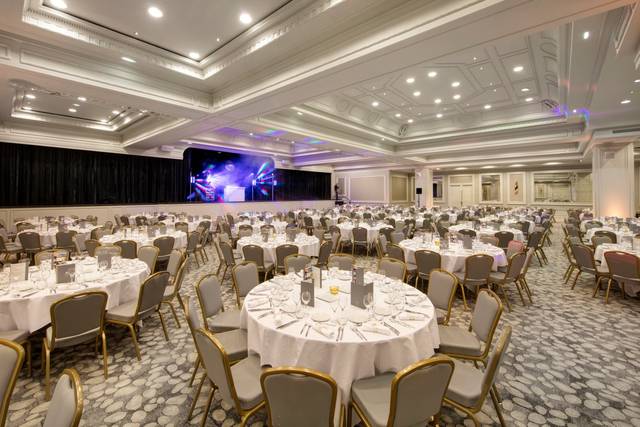 Salon Riviera