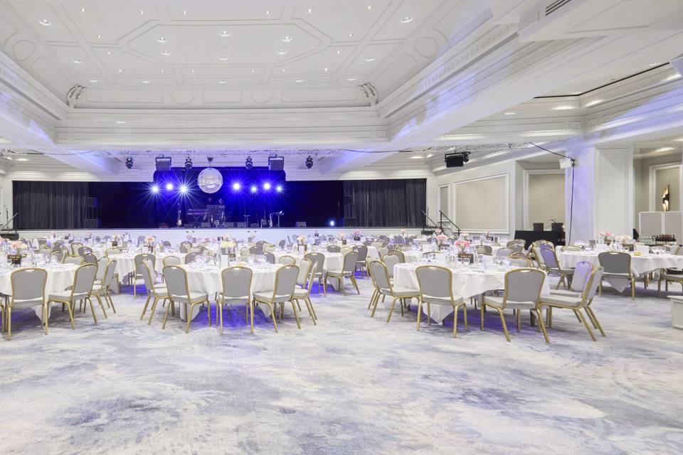 Salon Riviera