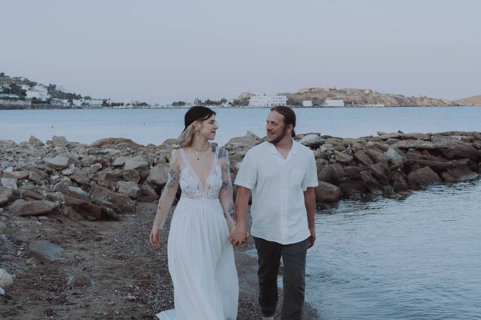 Robe de mariée bohème en Grèce