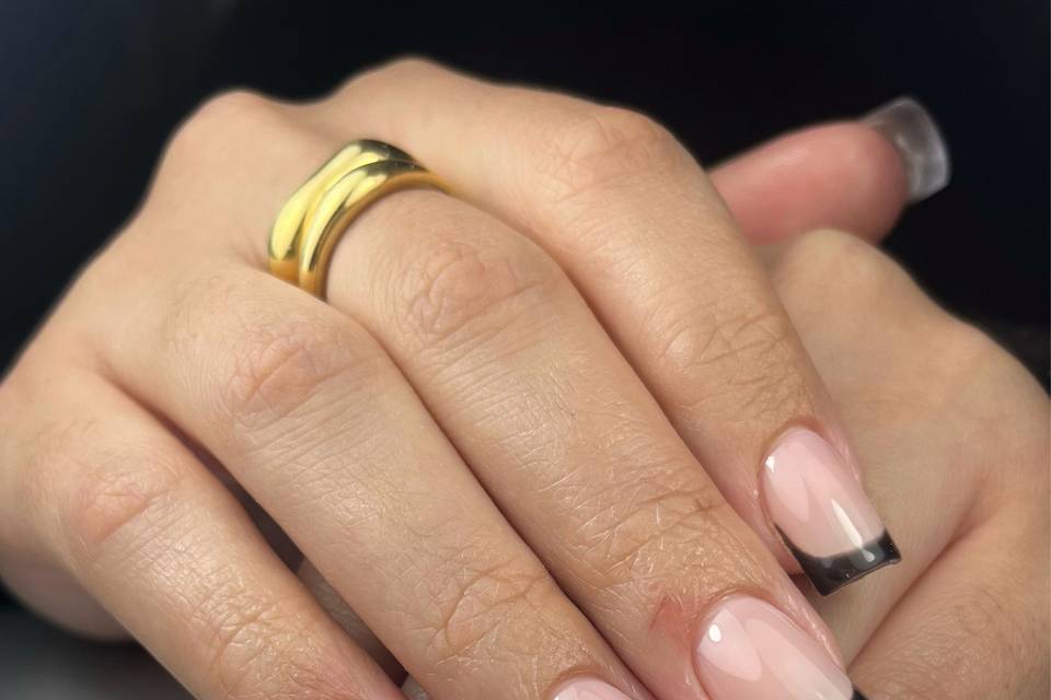Gel x et French noire