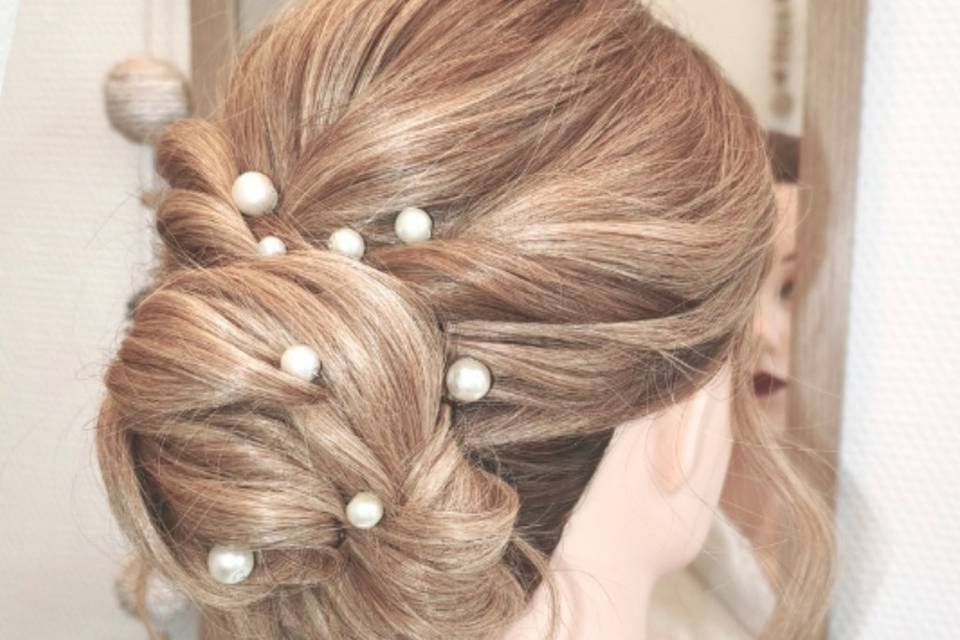 Chignon chic perlé