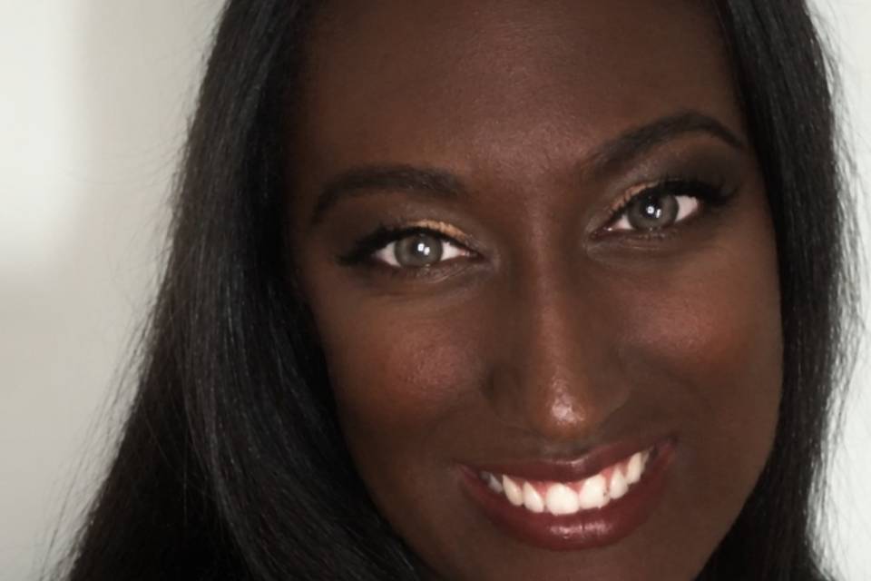 Makeup naturel peau foncée