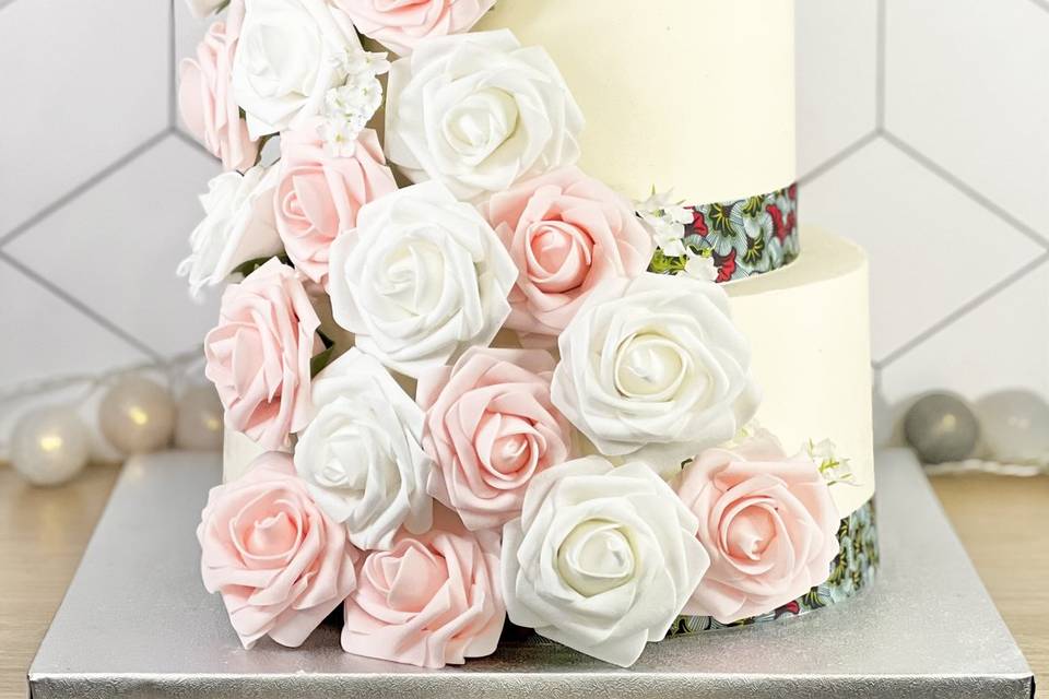 Wedding cake fleuri et wax