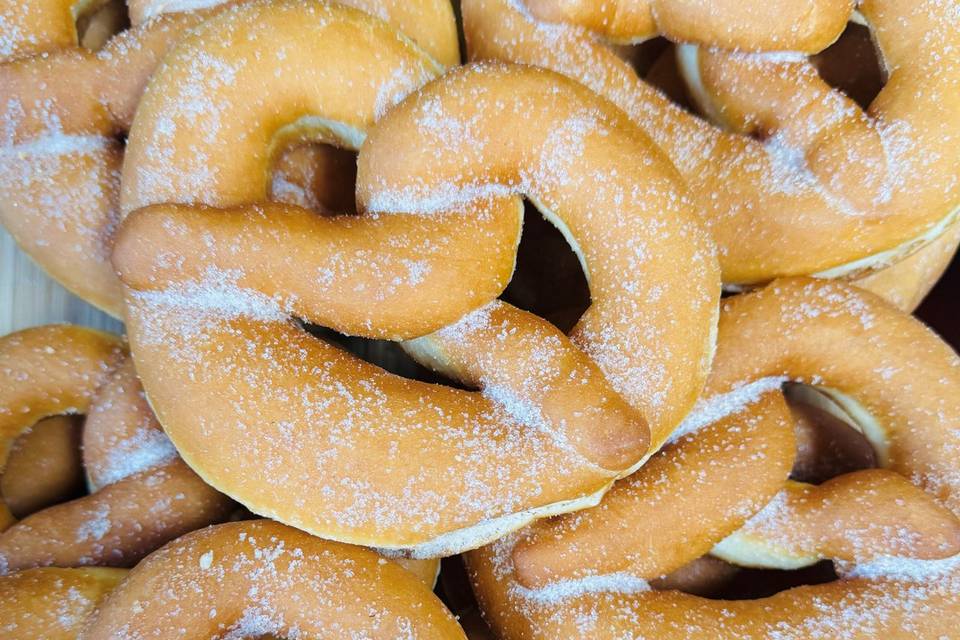 Bretzels beignets sucrés