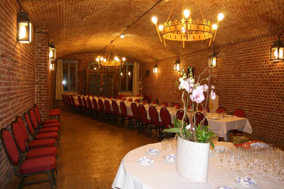 Salle décorée par les mariés