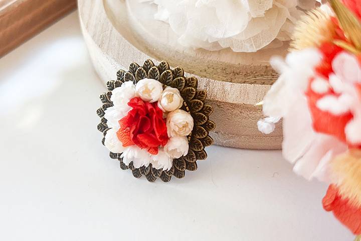 Broche