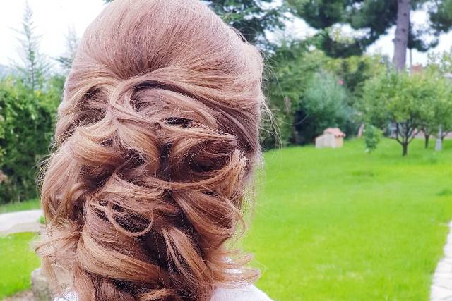 Coiffure boucle