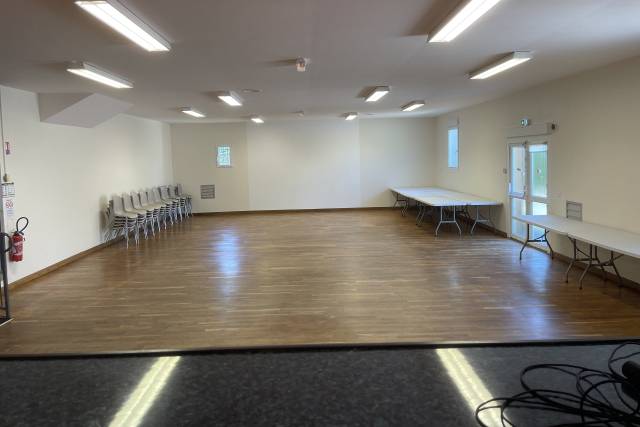 Grande salle (vu espace DJ)