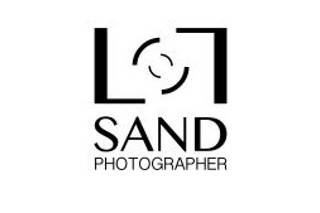 Sand Photographer Logo