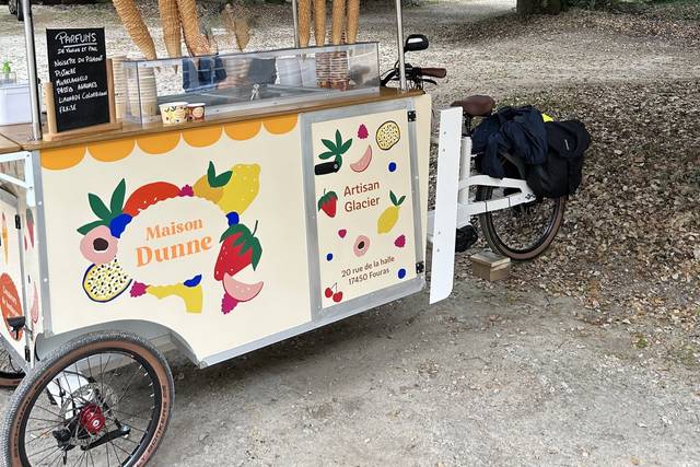 Vélo triporteur
