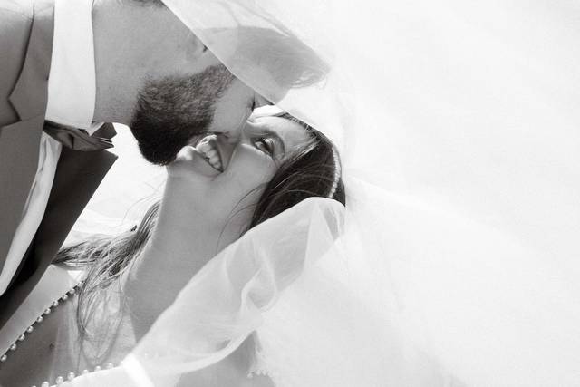 Baiser sous le voile