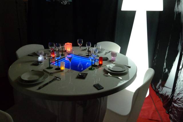Table star ronde