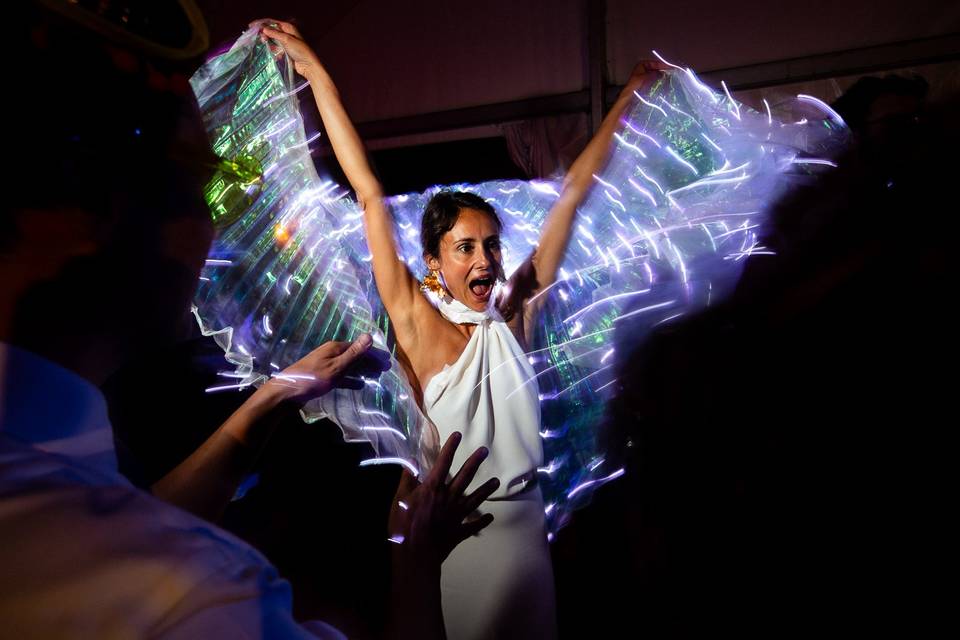 La mariée sur le dancefloor