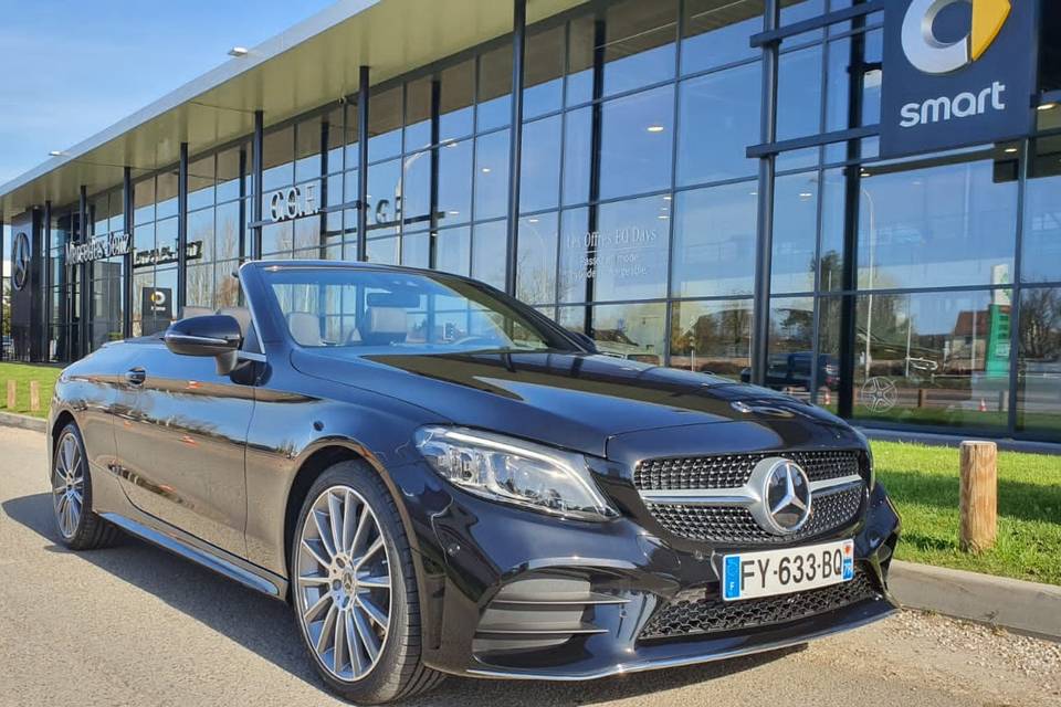 SAGA-GGE Mercedes-Benz Rent Trappes