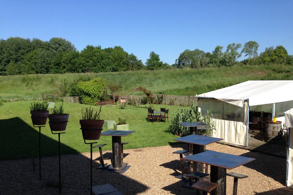 La terrasse et le jardin