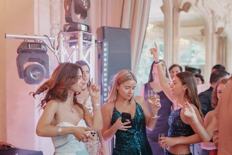 Party-time