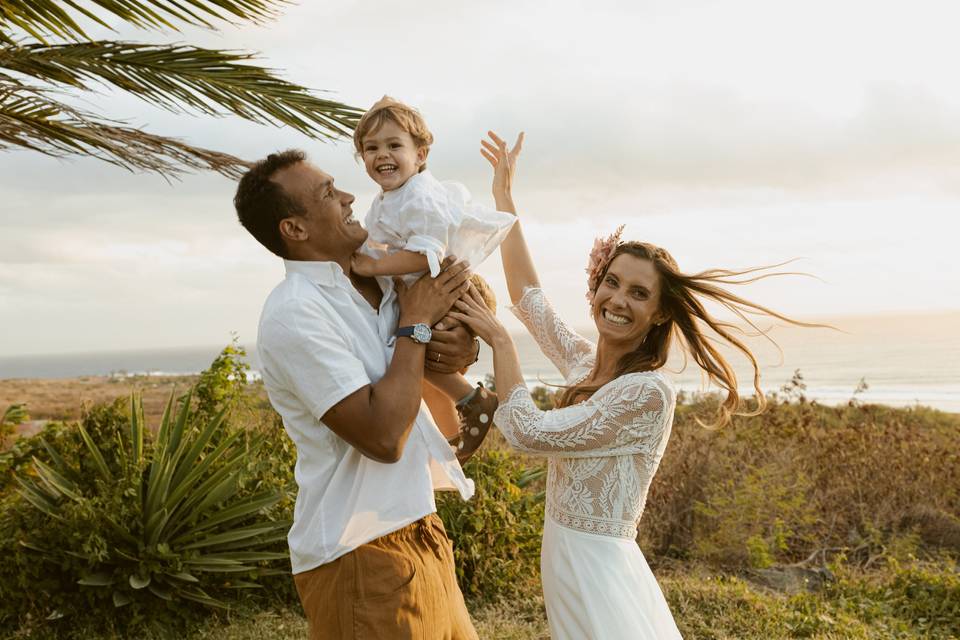 Les mariés en famille
