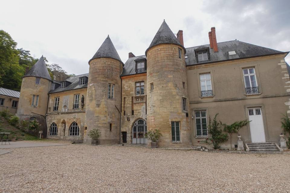 Château à 20' de Cergy