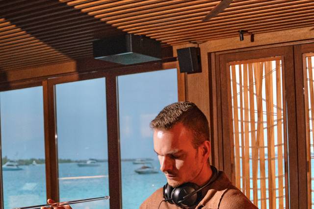 Charles Stif - Zuma Maldives