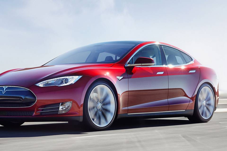 Voiture Tesla 100% électrique