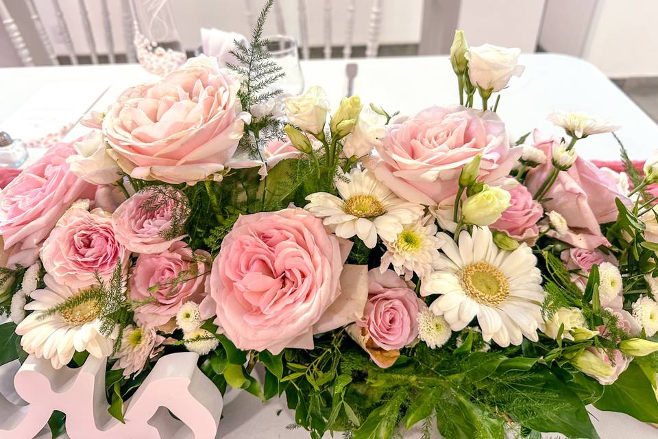 Centre de table fleurs rose